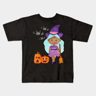 Witch with pumpkins and bats Kids T-Shirt